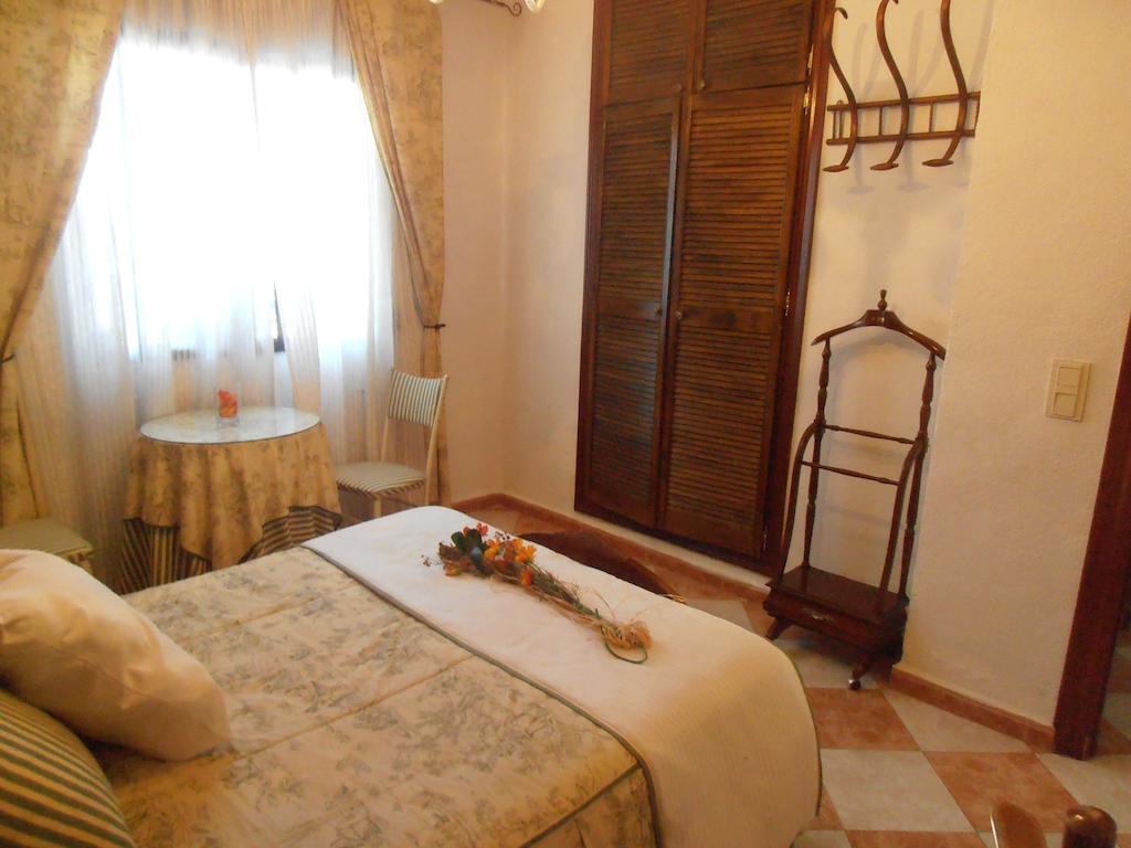 Alojamiento Rural Torre Hueca Hotel Pinos Puente Cameră foto